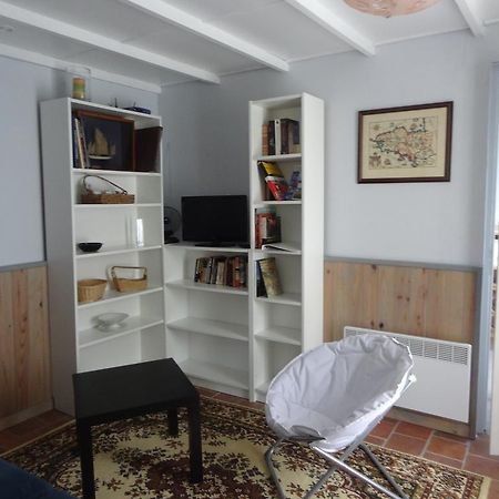 Les Ecuries Du Prechard Villa La Chapelle-Chaussée Oda fotoğraf